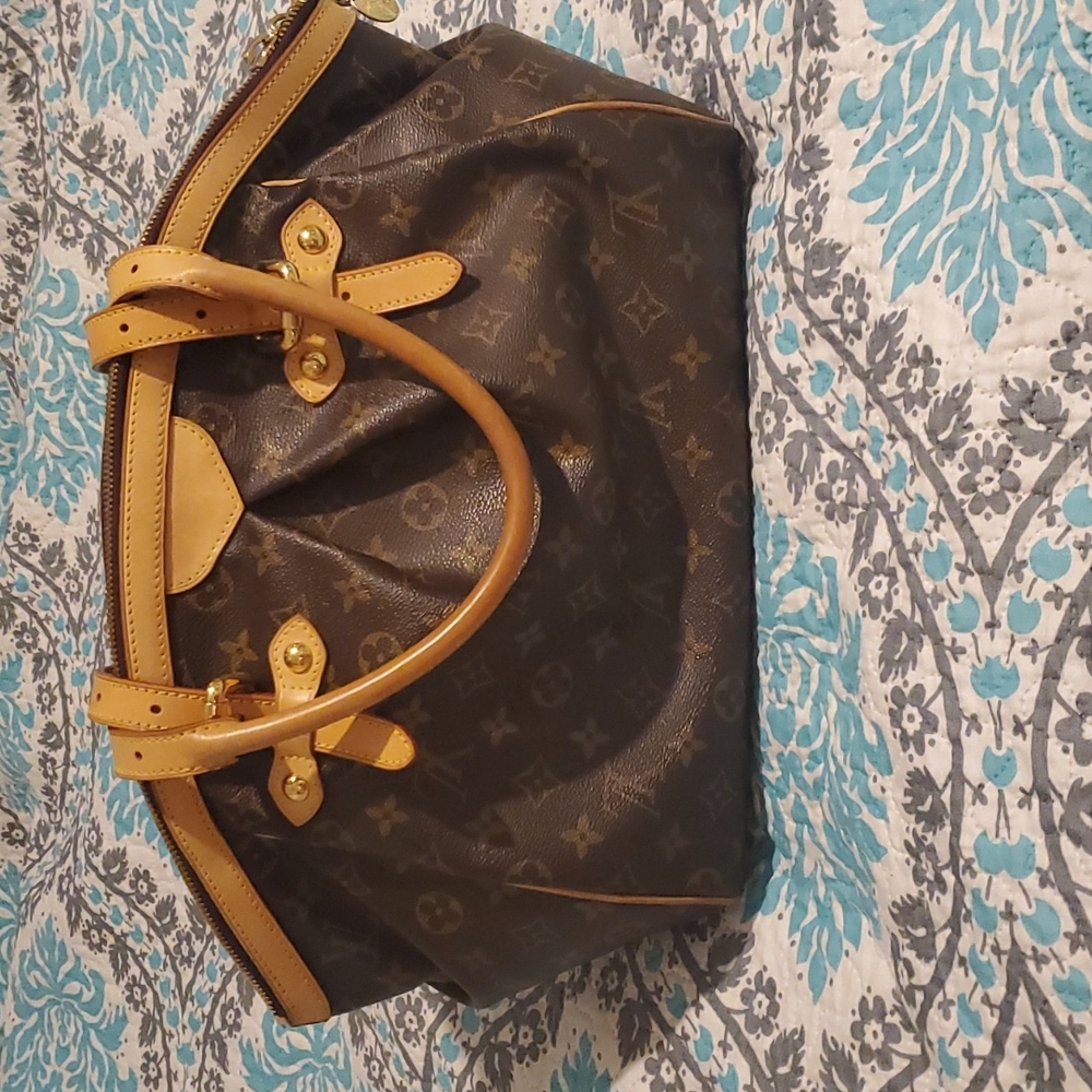 Louis Vuitton Tivoli GM